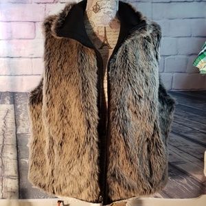 Faux Fur Vest Size Large